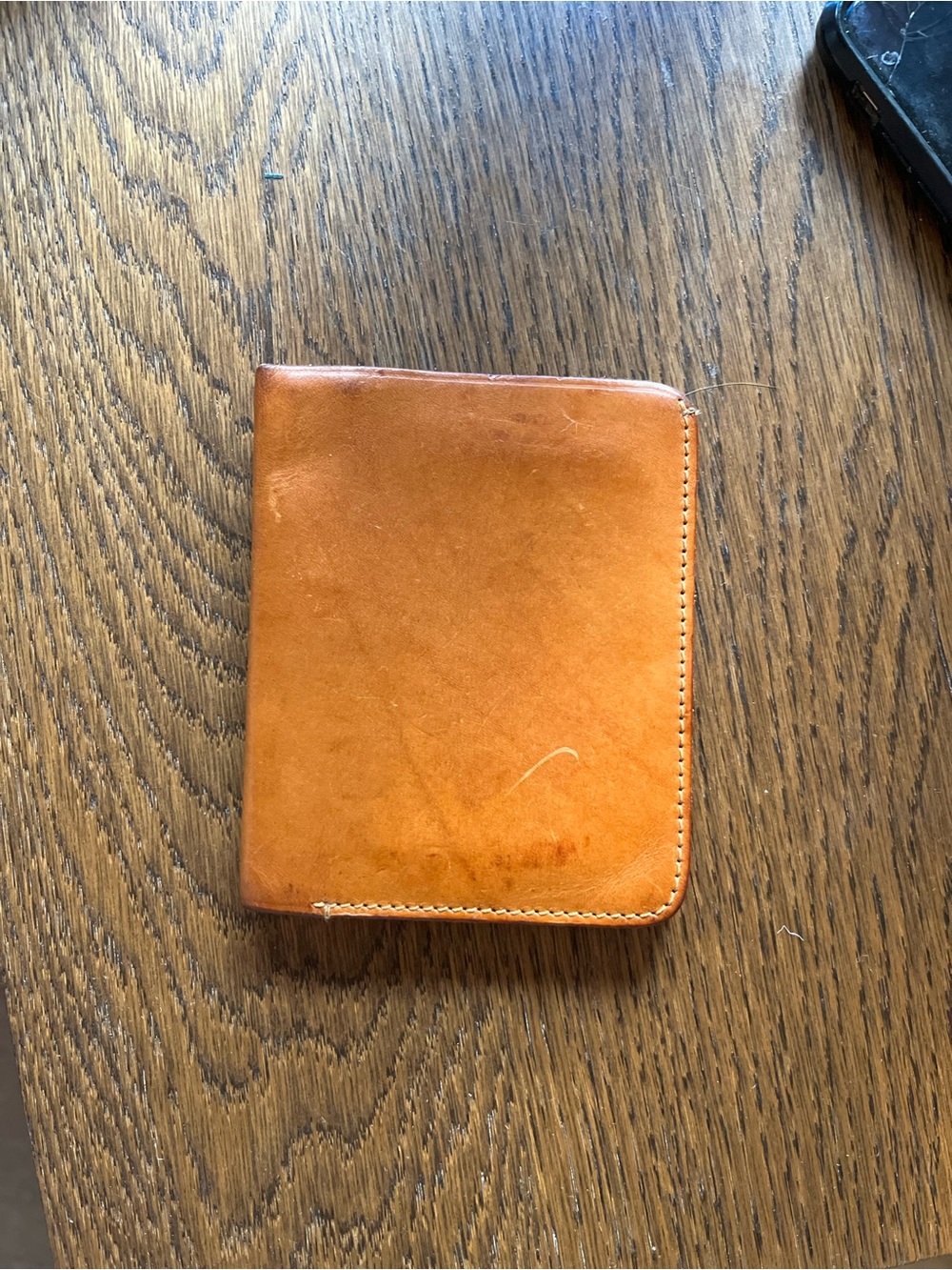 Classic Leather Bifold Wallet - Tan